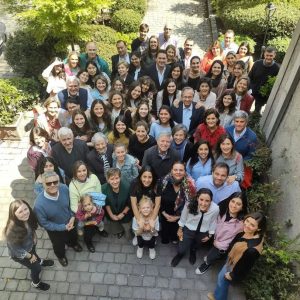 Con tu ayuda, jóvenes universitarias llegarán lejos